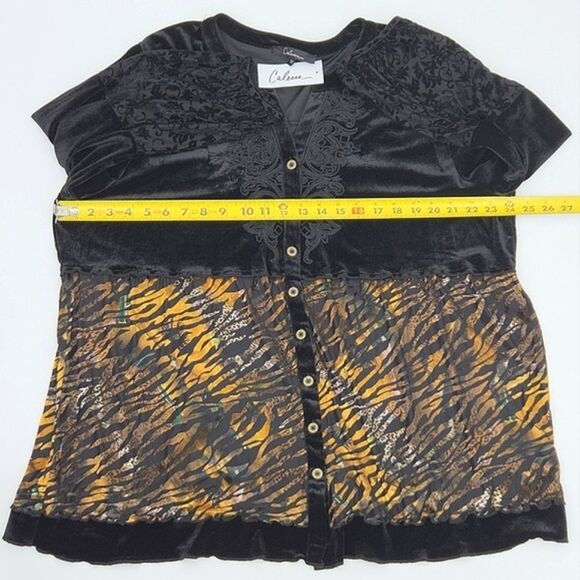 Calessa Button Up Down Tunic Top Womens Size 1X Embroidered Black Velvet Lagum - Picture 7 of 8